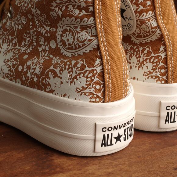 Converse Sneakers WMS SZ 6 Gold Paisley High Top Platform Shoes Bandana Casual - Picture 9 of 16